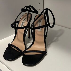 Steve Madden Black Strappy Sandals